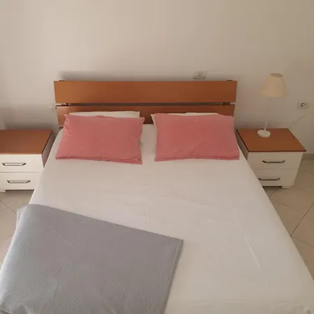 Toris House Ksamil