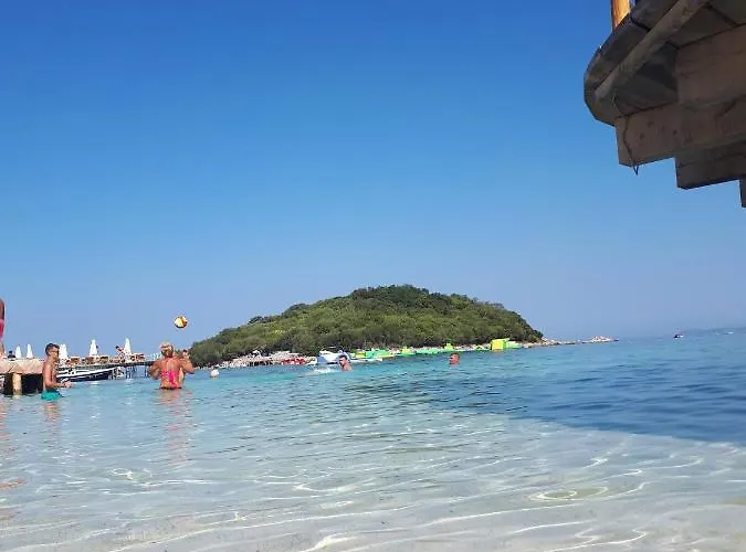 Toris House Holiday home Ksamil